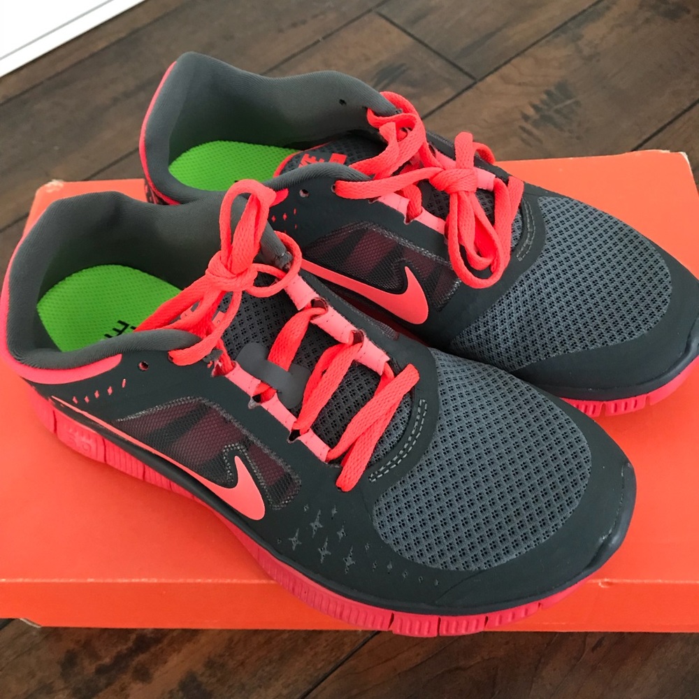 Nike free run sneakers